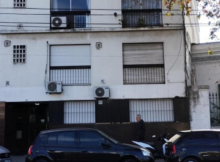 Dpto. 2 Amb Lateral Luminoso 24,19 m² a m. Av Rivadavia Subte a - 2