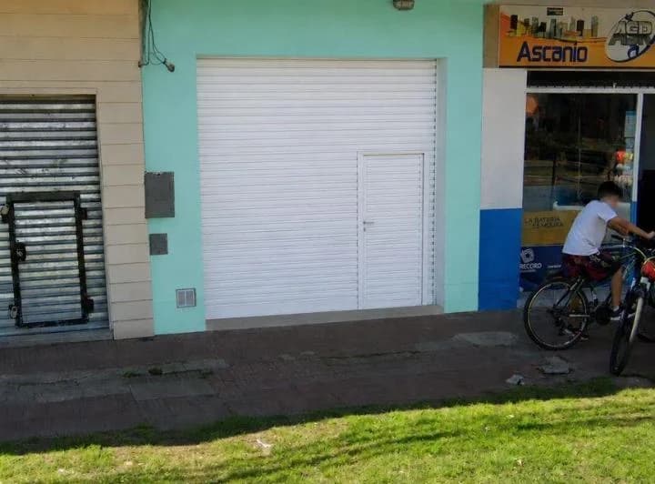 Local Al Frente - 5