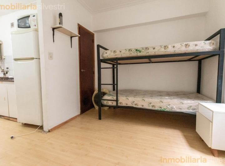 13 Entre 48 y 49 - Departamento en Alquiler Temporario - 3