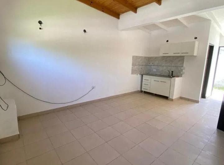 Casa en Venta - 1 Dormitorio 1 Baño - 67 m - La Plata - 5