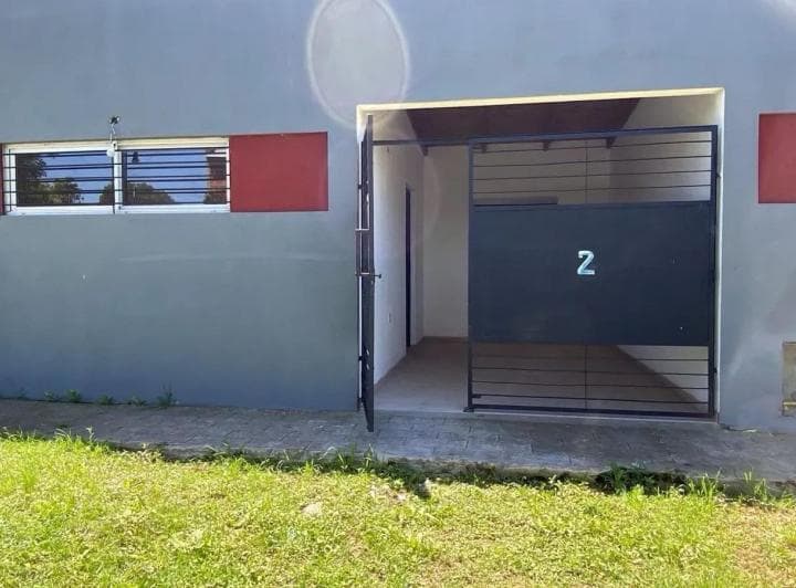Casa en Venta - 1 Dormitorio 1 Baño - 67 m - La Plata - 2