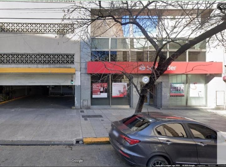 Cochera en Venta - 11 m² - Almagro - 2