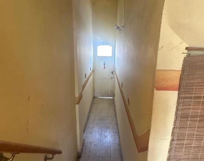 PH en Planta Baja Seis Ambientes Uso Profesional, Depósito o Comercial - 3