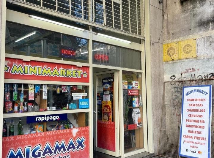 Venta de Local en Calle San Juan y Paraguay - 2