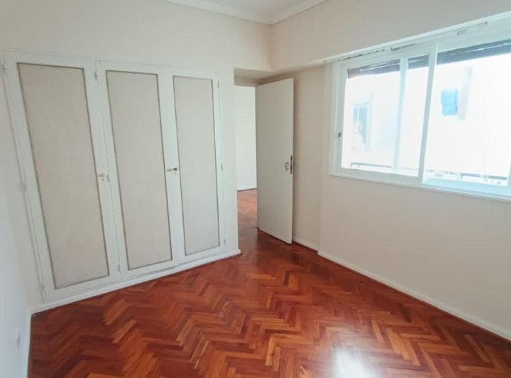 Impec Consultorio Y/u Oficina de 2 Amb Amplios M/lum P 2° Cfte Baño - Cocina Compl Av Córdoba 3200 - 5