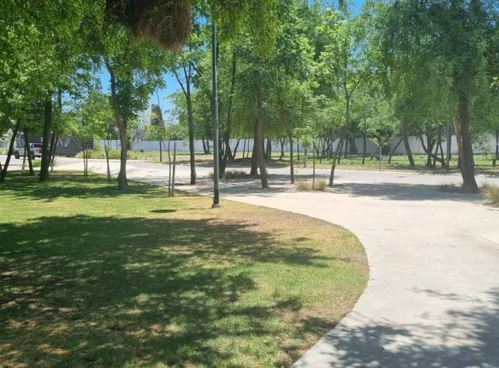 Venta - Ultimos Lotes en La Luisita. 360 m² - Apto Duplex - 3
