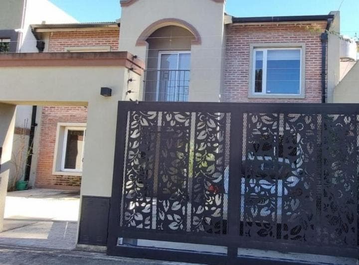 Alquiler de Oficinas, con Servicios Incluidos, en Leloir - 5