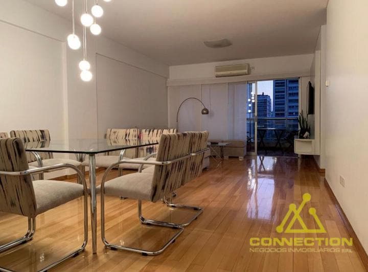 Venta Excelente Piso 4 Ambientes con Dependencia de Servicio - Flores - 2