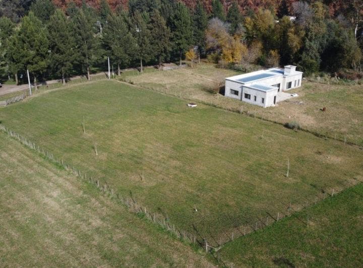 Lote de 3000 en Estancia Las Malvinas, Coronel Brandsen, Buenos Aires. - 2