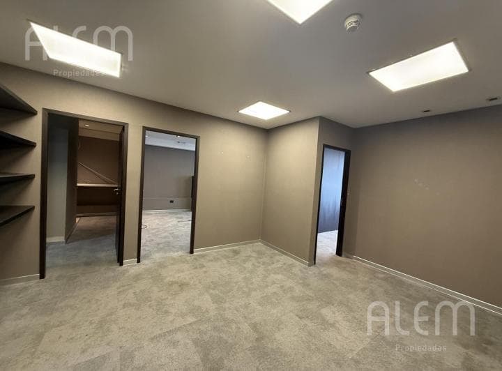 Venta con Renta de Oficina en Puerto Madero - Buenos Aires Plaza - 5