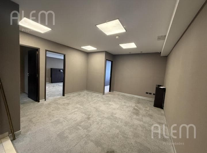 Venta con Renta de Oficina en Puerto Madero - Buenos Aires Plaza - 4