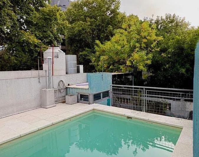 Casa en Venta - 3 Dorm. 2 Baños - 257 m - Balvanera - 5