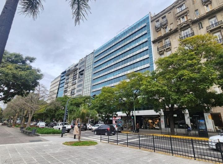 Oficina en Recoleta - 2