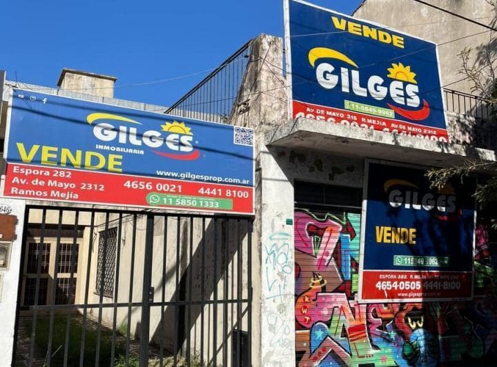 Venta de Local con Casa 4 Ambientes en Ramos Mejia - Ubicado Sobre Av de Mayo - 2