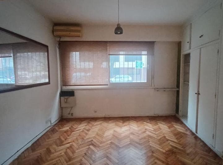 2 Amb Frente 30 m² Planta Baja Baño y Cocina Americana Lum Varios Placares Zapata y Olleros - 2