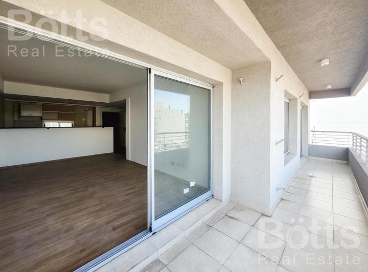 Venta Departamento 3 Ambientes. Frente. Balcón. Patio. Villa Devoto - 4