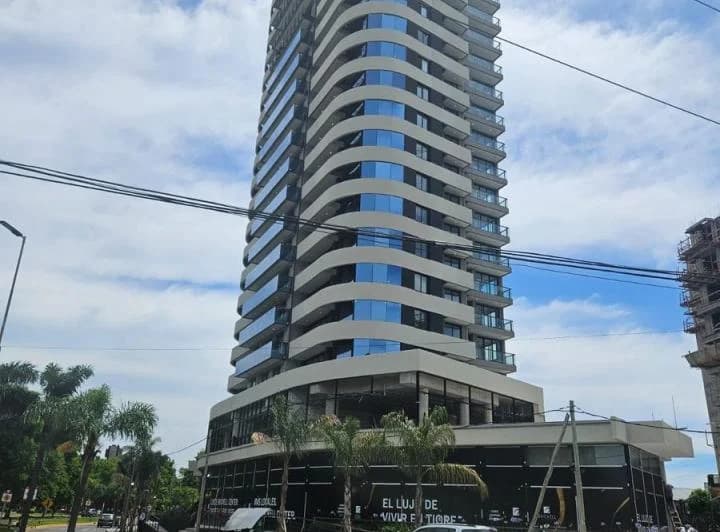Local de 140 m² en Venta Y/o Alquiler en Brickell Boulevard. - 3
