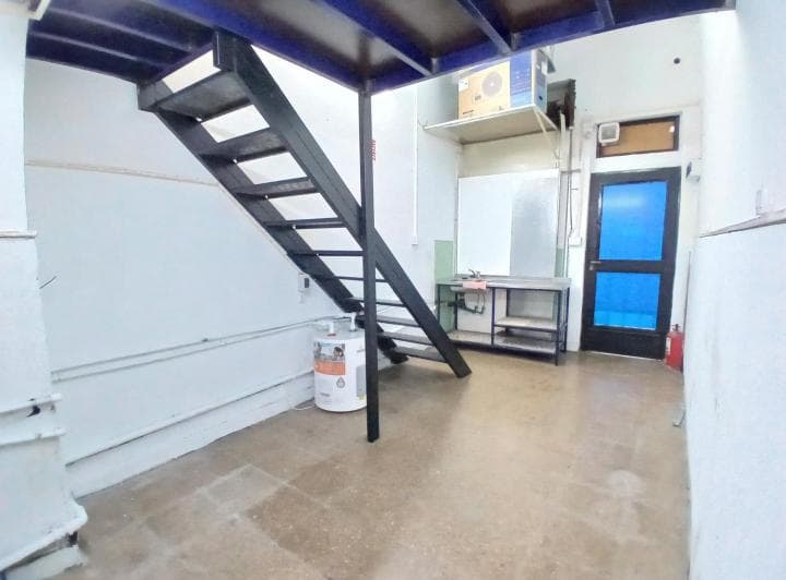 Excelente Local a La Calle C/ent. Piso. a m de Av Rivadavia - 3