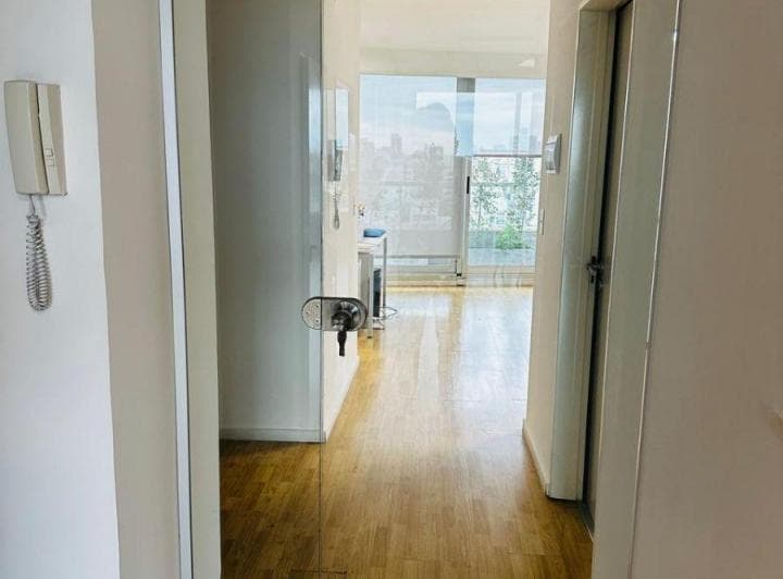 Cervi Alquila · Oficina de 100 m² en Libertador y Udaondo · Vista Al Río y a River - 4