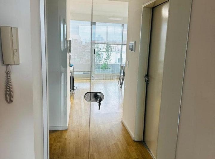 Cervi Alquila · Oficina de 100 m² en Libertador y Udaondo · Vista Al Río y a River - 5