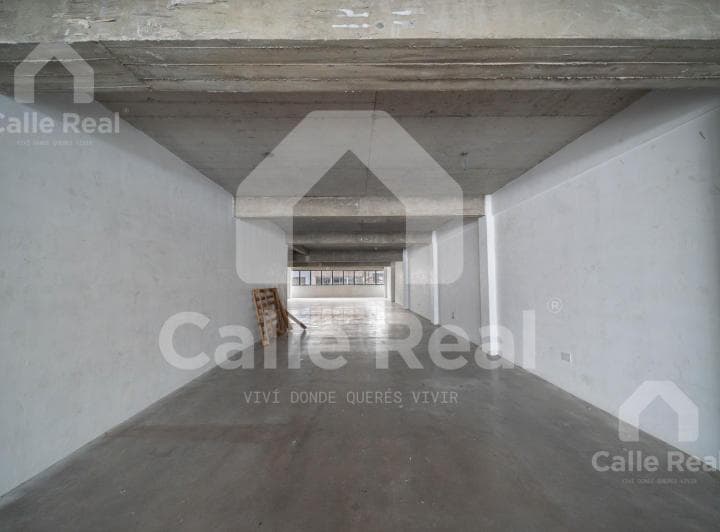 Edificio Entero o por Pisos en Alquiler - 2