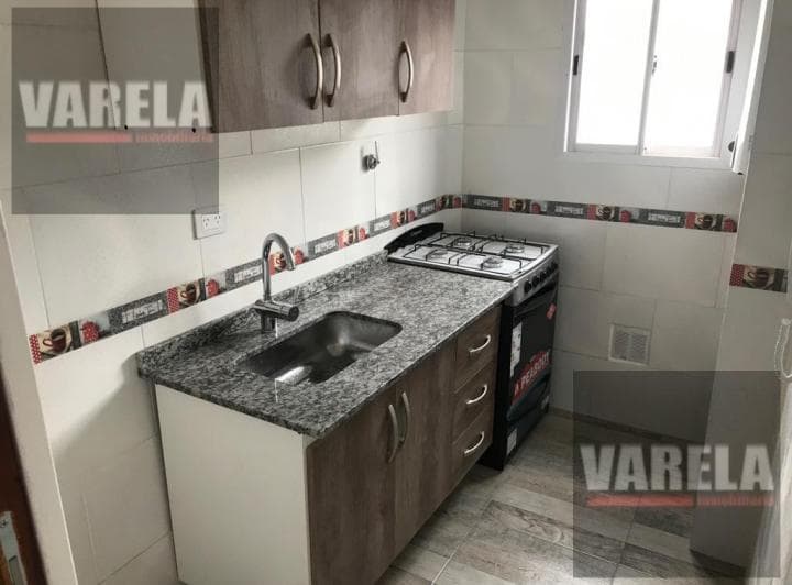 Departamento en Venta en Almagro, Rawson 200 Piso 3° por Escalera Muy Luminoso! Bajas Expensas. - 4