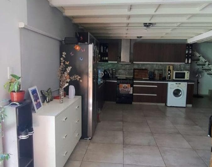 Hermosa Propiedad en Venta 2 Dorm. en Barrio con Seguridad. Villa Esquiu! - 2