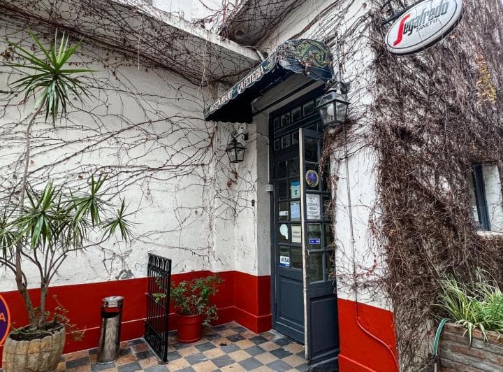 Alquiler Local Gastronómico Habilitado – 150 m² – Galería del Viejo Hotel - 4