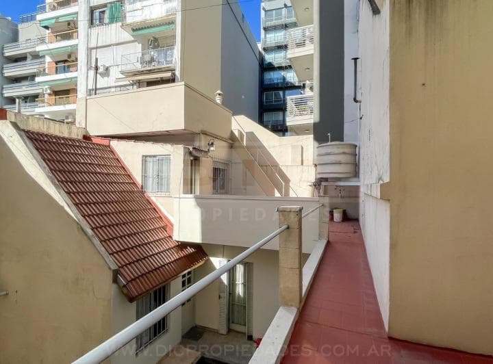 Casa 3 Dorm. Venta - Caballito - 3