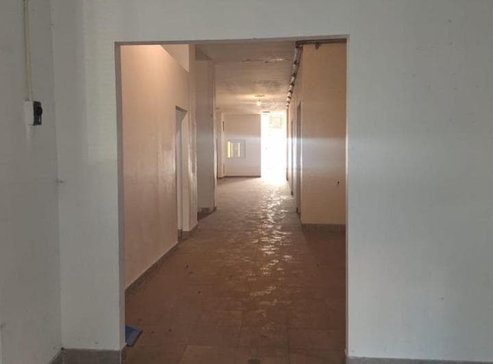 Alquiler. Local/ Oficina/ Depósito. 380 m². Yerbal y Artigas - 4