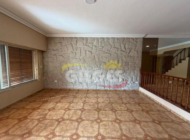 Alquiler Casa 5 Ambientes en Ramos Mejia con Patio y Cochera Cubierta Ideal Vivienda o Uso Comercial - 5