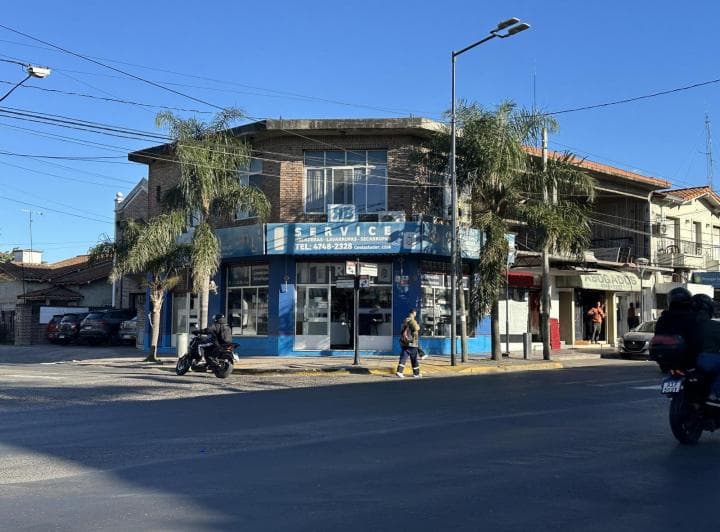Venta en Bloque - Complejo de 4 Locales Lote, Tigre - 2