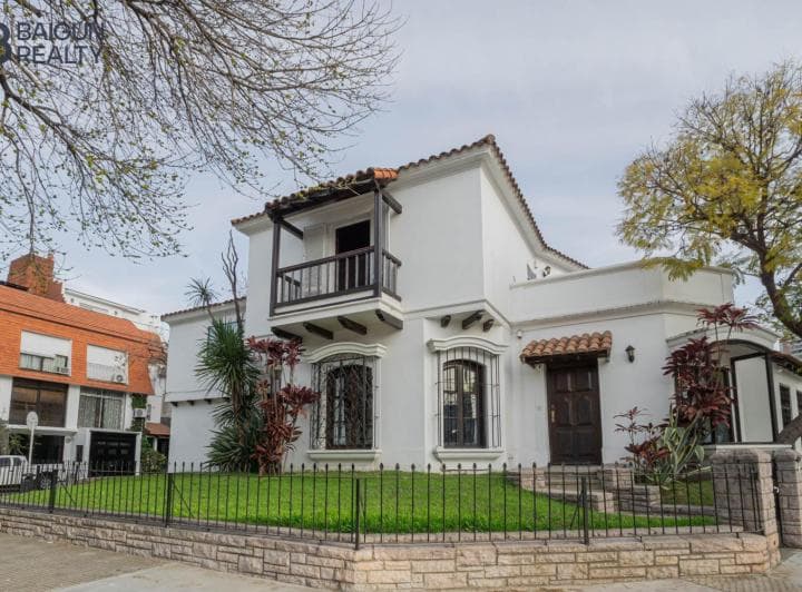Casa Para Uso Comercial en Alquiler, Zona River - 2