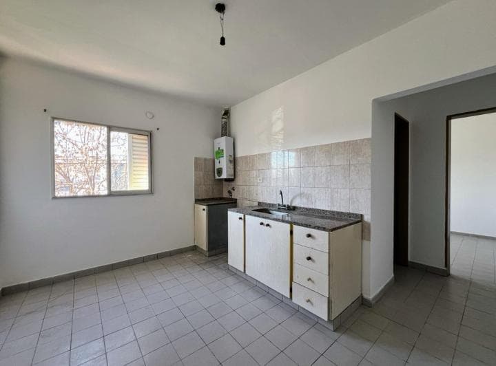 Venta – Complejo de 7 Departamentos de 1 Dormitorio – Barrio Parque Field. Cada Unidad Cuenta con Es - 4