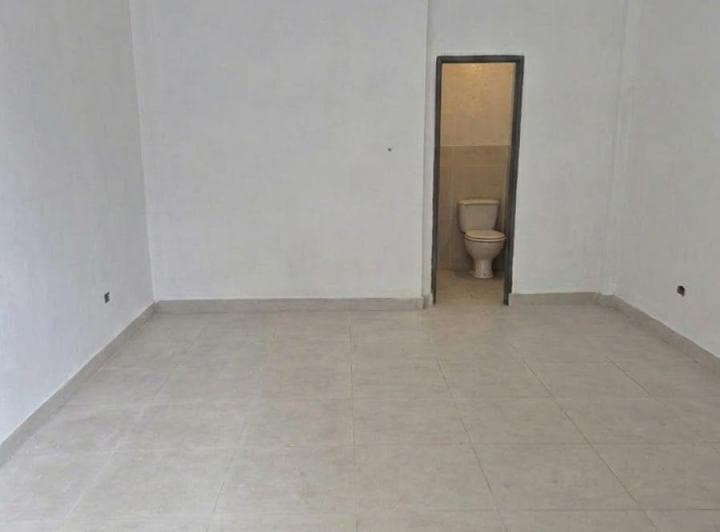 Local Comercial de 20 m² en Alquiler en Villa Urquiza - 2
