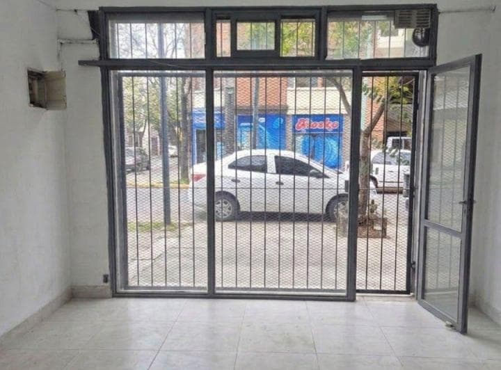 Local Comercial de 20 m² en Alquiler en Villa Urquiza - 3