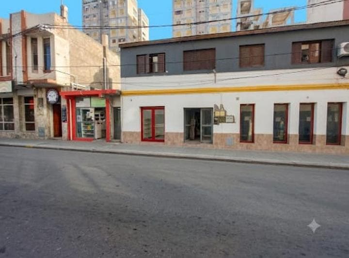 Se Venden Locales Céntricos 190 m² Tot Catamarca - 2