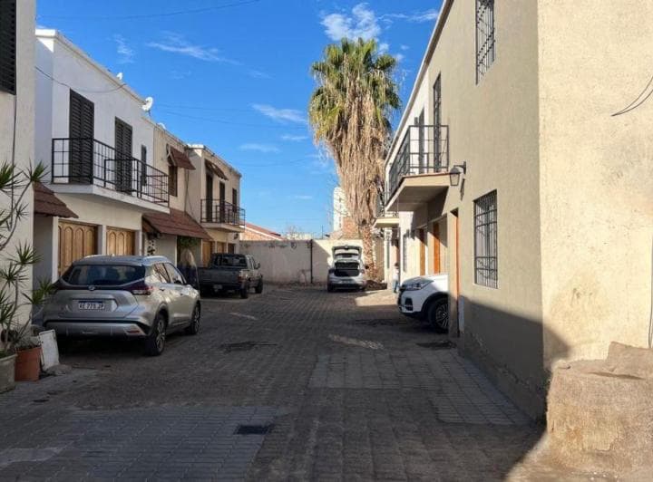 Alquila Duplex en Zona Guaymallen Dorrego - 2