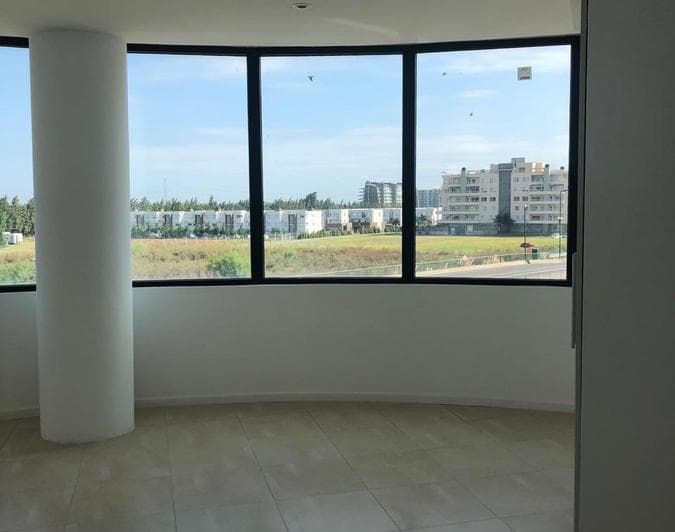 Studios de Bahía Grande - Oficina en Venta - 3