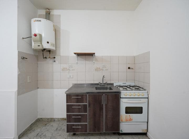 Venta Departamento Monoambiente en Mataderos con Patio - 4