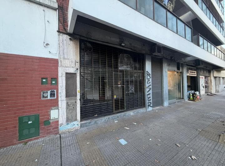 Local en Av San Isidro Labrador Al 4165 - 4