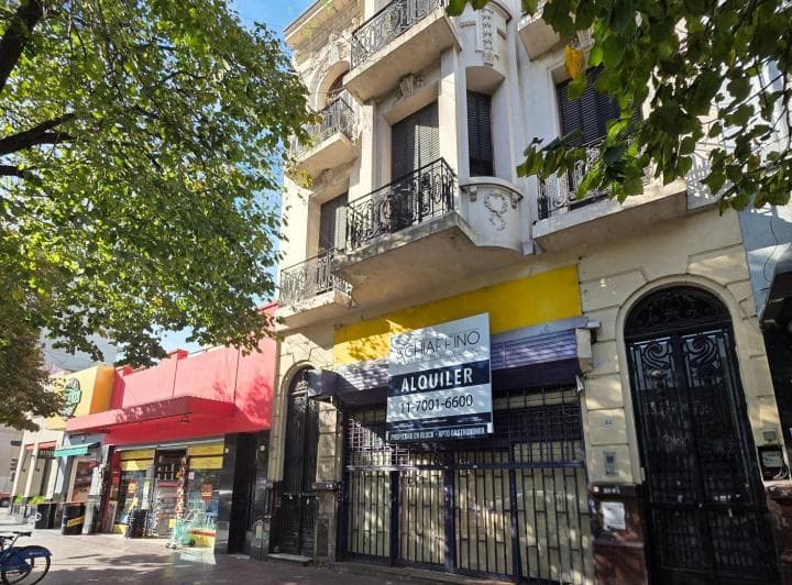 Local en Boedo - 3