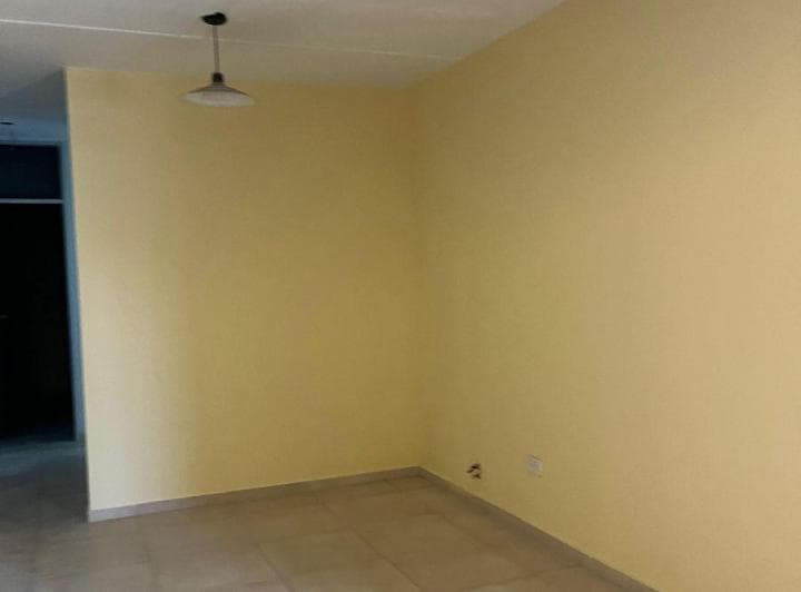 Alquilamos Casa. B° Canciller - 5
