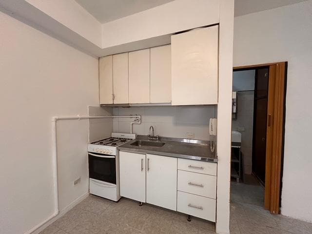 Departamento Monoambiente con Patio y Terraza en Venta en Mataderos - 3