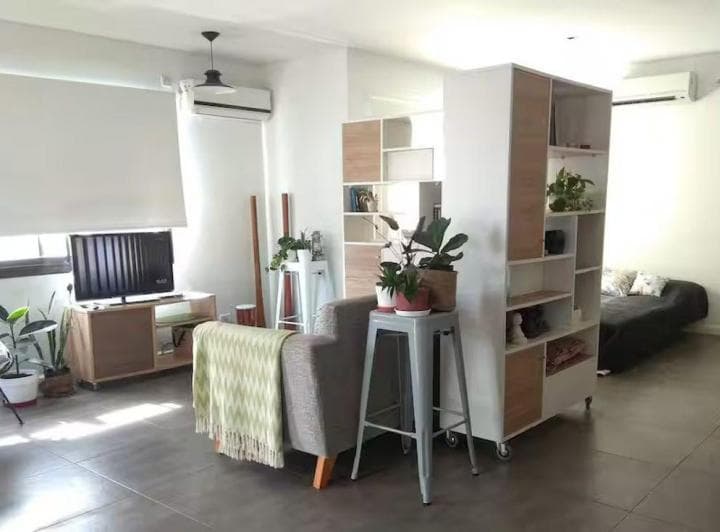 Departamento en Alquiler de Dos Ambientes Amoblado Muy Luminoso con Terraza y un Entorno Muy Verde. - 5