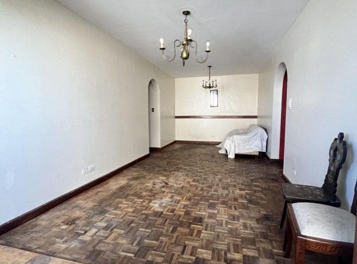 Departamento 4 Ambientes. | Av Varela Al 1400 - 5