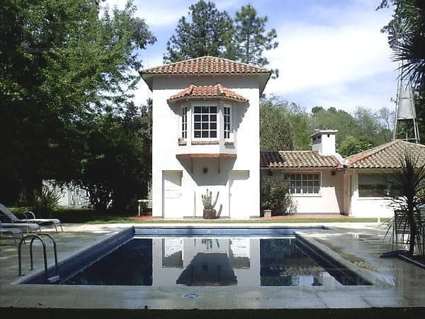 Casa Sobre Importante Lote de 5.500 m² en Highland Park - 4