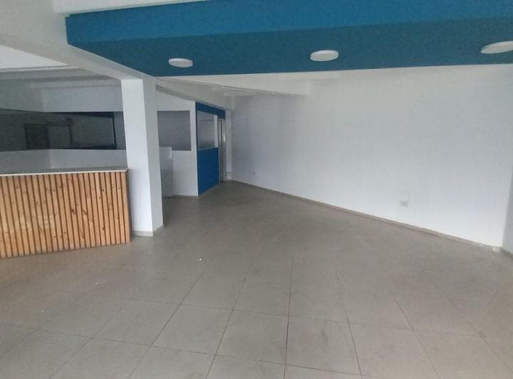 Venta Local Comercial, Av Colon, Cordoba - 2