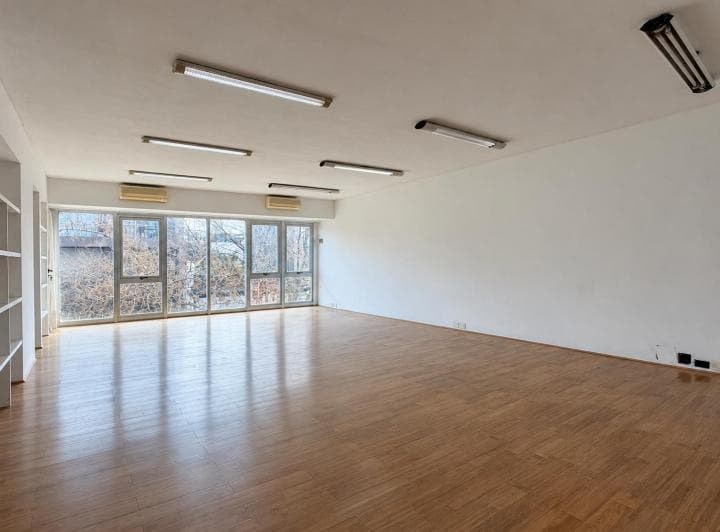 Oficina en Alquiler 128 m² con Cochera y Planta Libre – Núñez - 5