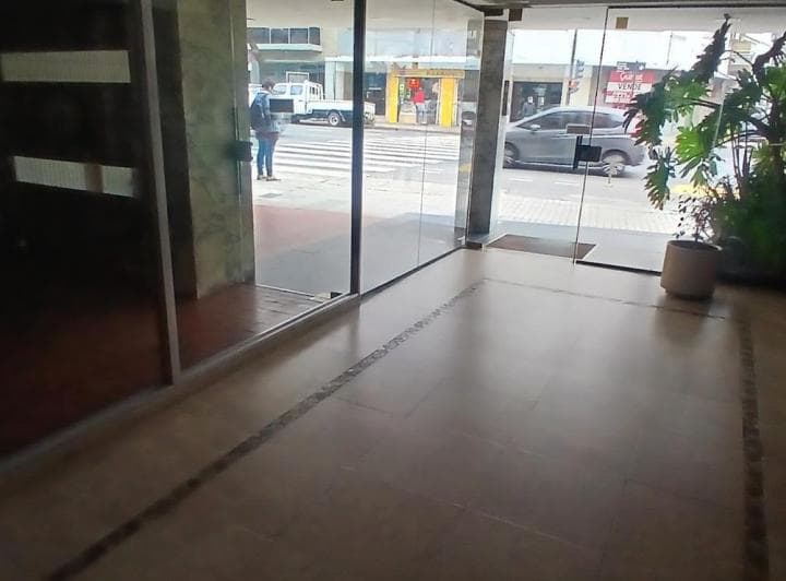 Av Cordoba Al 3008, Piso 11°, Depto "A", Entre Aguero y Anchorena - 5